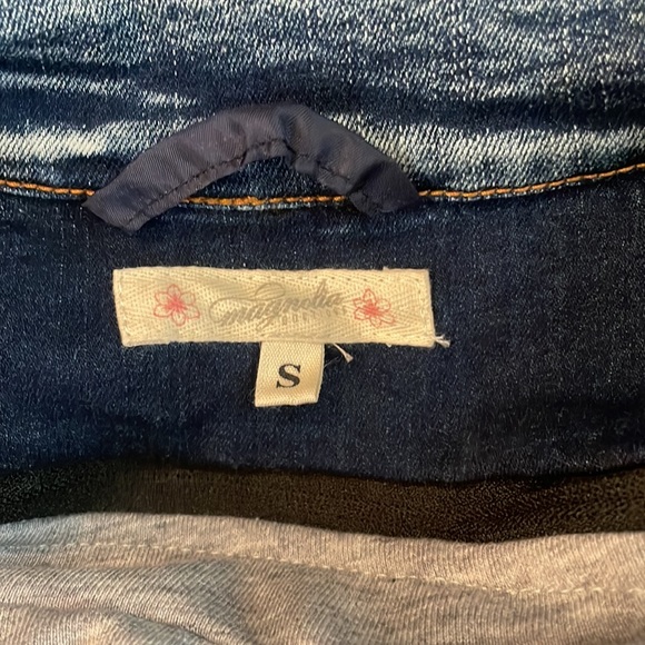 Magnolia Boutique Jean Jacket - Picture 5 of 5